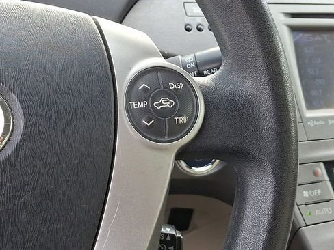 Used 2014 Toyota Prius Four image 22