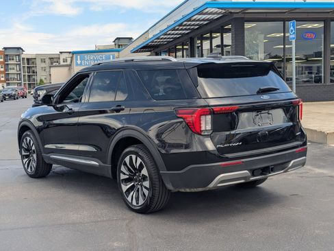 Used 2026 Ford Explorer Platinum w/ LUX Leather Package AWD/4WD image 7