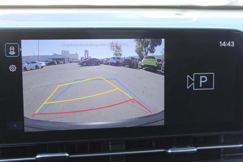 Used 2025 Hyundai Kona SEL AWD/4WD image 25