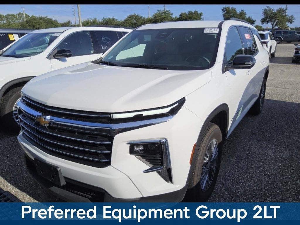 Used 2026 Chevrolet Traverse LT w/ Driver Confidence Package AWD/4WD image 7