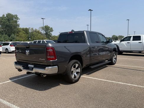 Used 2023 RAM 1500 Laramie AWD/4WD image 6