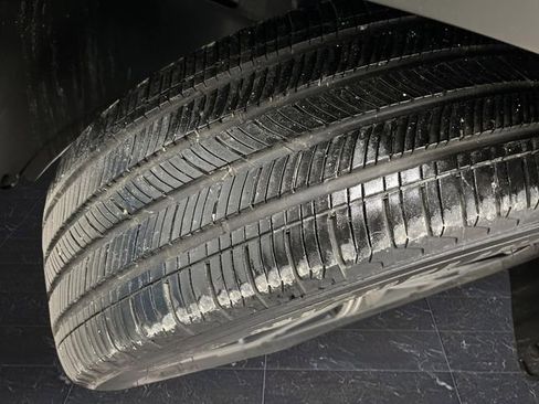 Used 2024 Hyundai Tucson Limited image 37