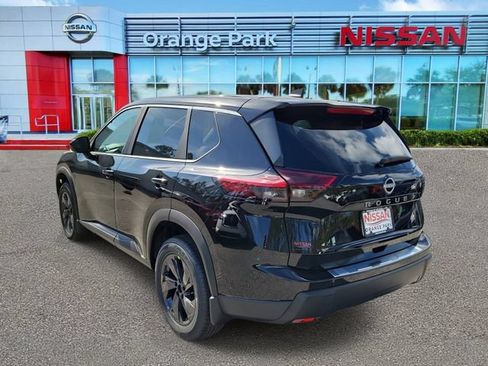 New 2026 Nissan Rogue SV w/ Cold Weather Package FWD image 3