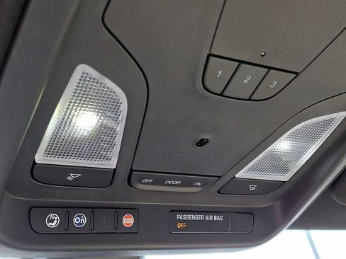 Used 2018 Chevrolet Impala LT w/ LT Leather Package image 25