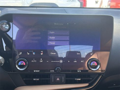 Used 2022 Lexus NX 350h AWD image 19