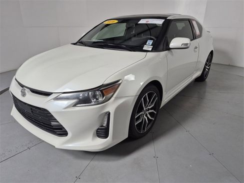 Used 2016 Scion tC Base image 1