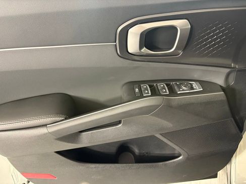 New 2026 Kia Sorento S image 19