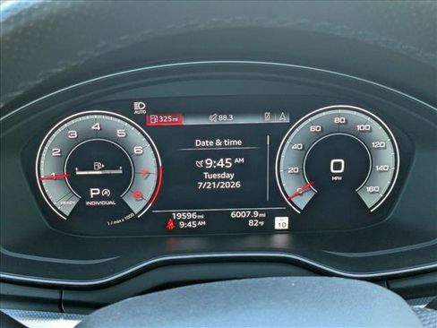 Used 2025 Audi Q5 2.0T Premium Plus AWD/4WD image 11