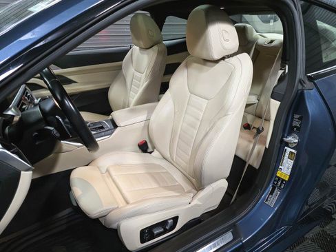 Used 2021 BMW 430i xDrive Coupe w/ M Sport Package image 12