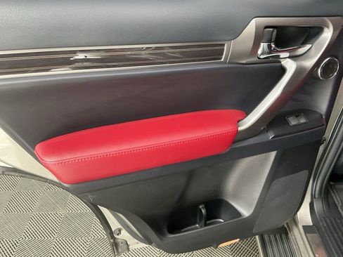 Used 2022 Lexus GX 460 Premium image 27