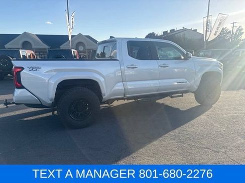 Used 2024 Toyota Tacoma TRD Sport w/ TRD Sport Upgrade Package AWD/4WD image 8