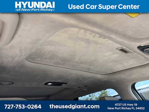 Used 2022 Hyundai Palisade Calligraphy image 8