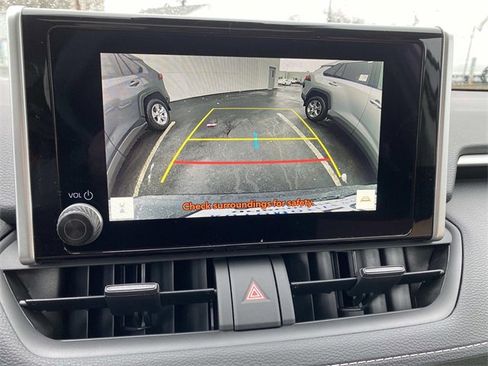 New 2025 Toyota RAV4 XLE image 10