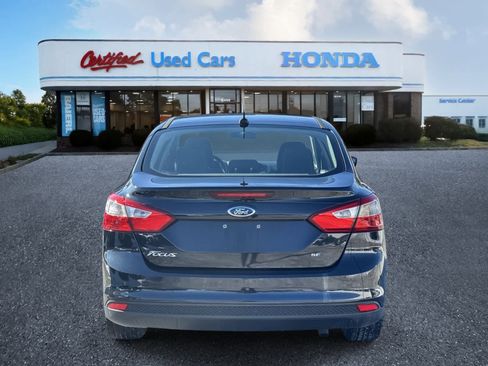 Used 2012 Ford Focus SE image 4