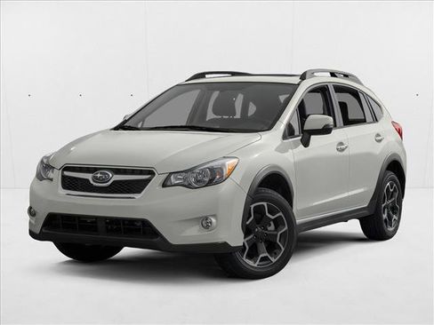Used 2013 Subaru Crosstrek 2.0i Limited w/ Popular Pkg 2 image 1