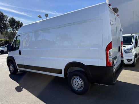 Used 2023 RAM ProMaster 2500 image 5