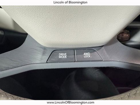 Used 2024 Kia EV9 Land AWD/4WD image 52