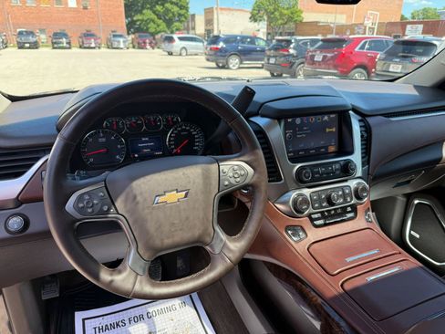 Used 2015 Chevrolet Suburban LTZ AWD/4WD image 12