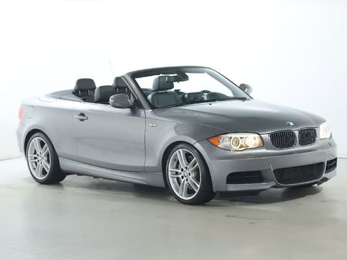 Used 2013 BMW 135i Convertible image 13