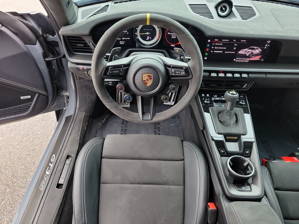 Certified 2025 Porsche 911 GT3 RS RWD image 20