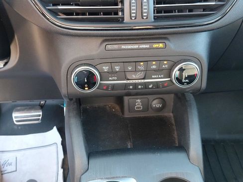 Used 2024 Ford Escape ST-Line AWD/4WD image 32