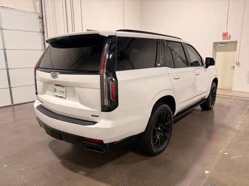 Used 2023 Cadillac Escalade Sport w/ LPO, ONYX Package AWD/4WD image 5