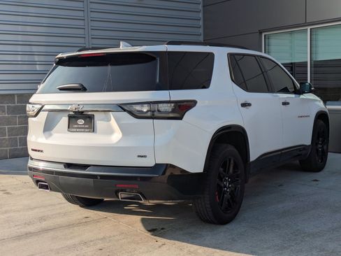 Used 2021 Chevrolet Traverse Premier w/ Redline Edition image 5