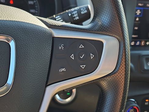 Certified 2023 GMC Terrain SLE w/ Driver Convenience Package FWD image 21
