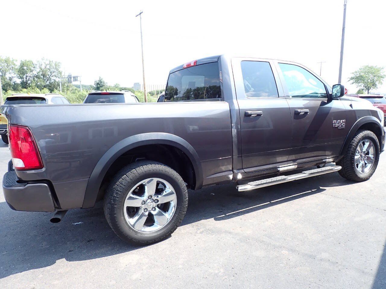 Used 2019 RAM 1500 Express w/ Express Value Package AWD/4WD image 6