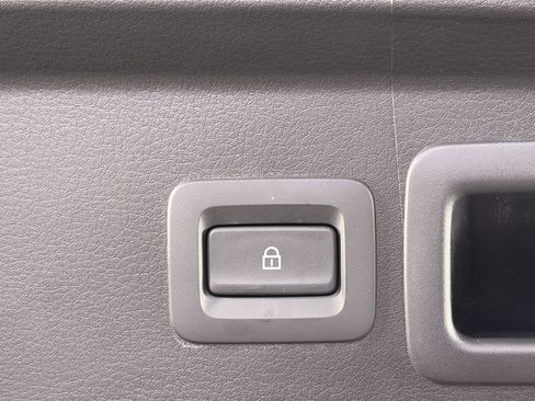 Used 2025 MAZDA CX-30 AWD 2.5 S w/ Preferred Package image 15