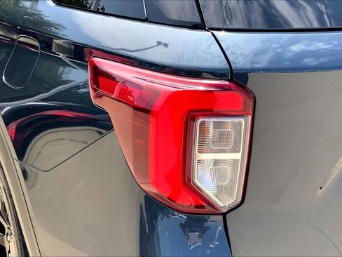 Used 2022 Ford Explorer ST w/ Equipment Group 401A AWD/4WD image 27