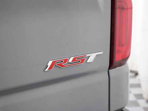 Used 2024 Chevrolet Silverado 1500 RST w/ Z71 Off-Road Package image 38