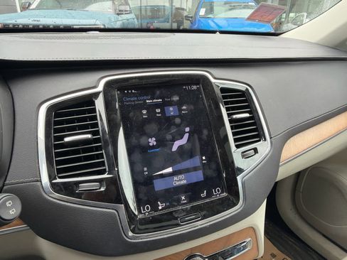 Used 2019 Volvo XC90 T6 Inscription w/ Advanced Package AWD/4WD image 10