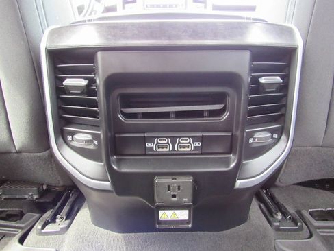 Used 2022 RAM 1500 Big Horn image 29