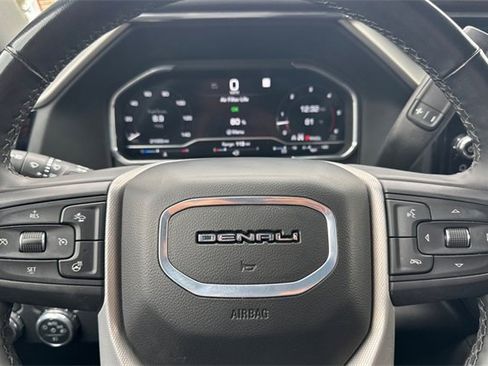 Used 2025 GMC Sierra 3500 Denali image 36