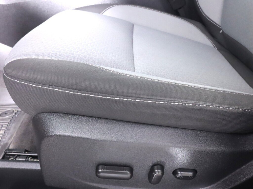 Used 2018 Ford Escape SE w/ SE Sync 3 Package AWD/4WD image 26