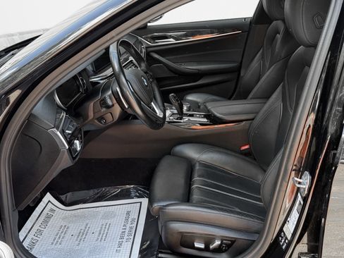Used 2018 BMW 540i xDrive AWD/4WD image 12