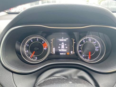 Used 2019 Jeep Cherokee Latitude FWD image 20