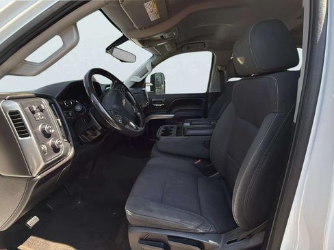 Used 2015 Chevrolet Silverado 2500 LT AWD/4WD image 16