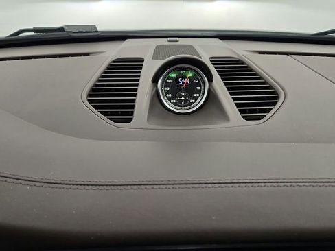 Used 2015 Porsche 911 Turbo image 34