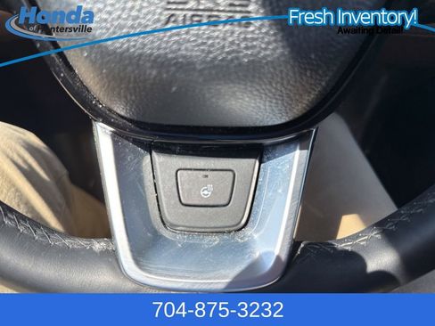 Used 2024 Honda Pilot Elite image 31