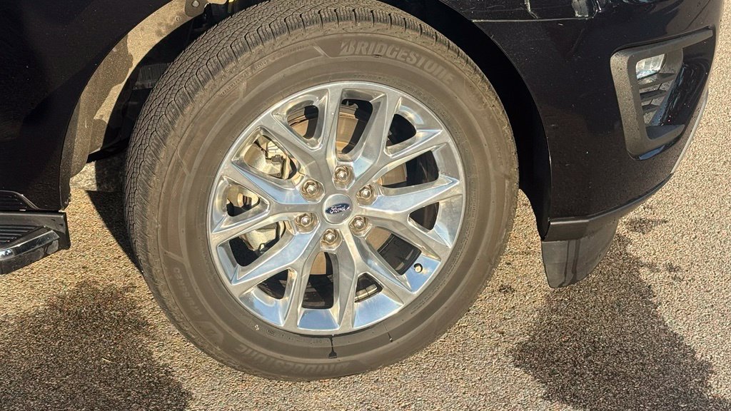 Used 2021 Ford Expedition XLT AWD/4WD image 9