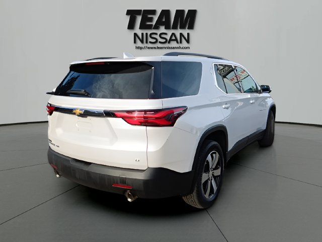 Used 2023 Chevrolet Traverse LT w/ LT Premium Package AWD/4WD image 7
