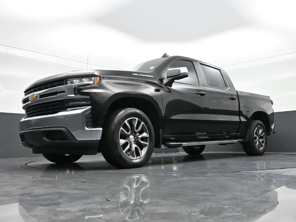 Used 2022 Chevrolet Silverado 1500 LT w/ Leather Package RWD image 18