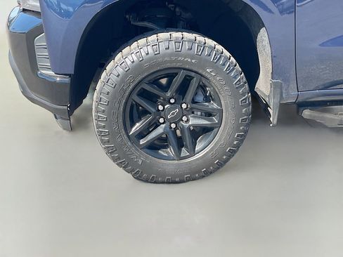 Used 2021 Chevrolet Silverado 1500 LT Trail Boss w/ Bed Protection Package image 29