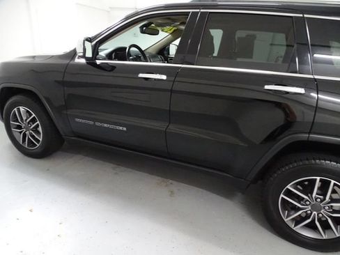 Used 2020 Jeep Grand Cherokee Limited AWD/4WD image 20