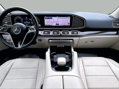 Certified 2024 Mercedes-Benz GLE 350 4MATIC image 9