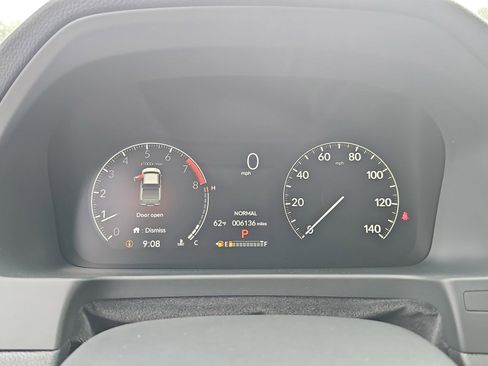 Used 2025 Honda Ridgeline TrailSport image 17