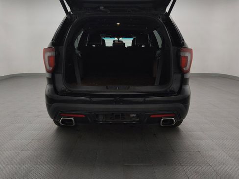 Used 2017 Ford Explorer Sport AWD/4WD image 29