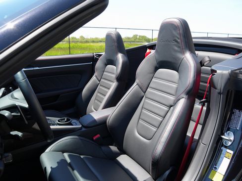 Used 2021 Porsche 911 Turbo S AWD/4WD image 26